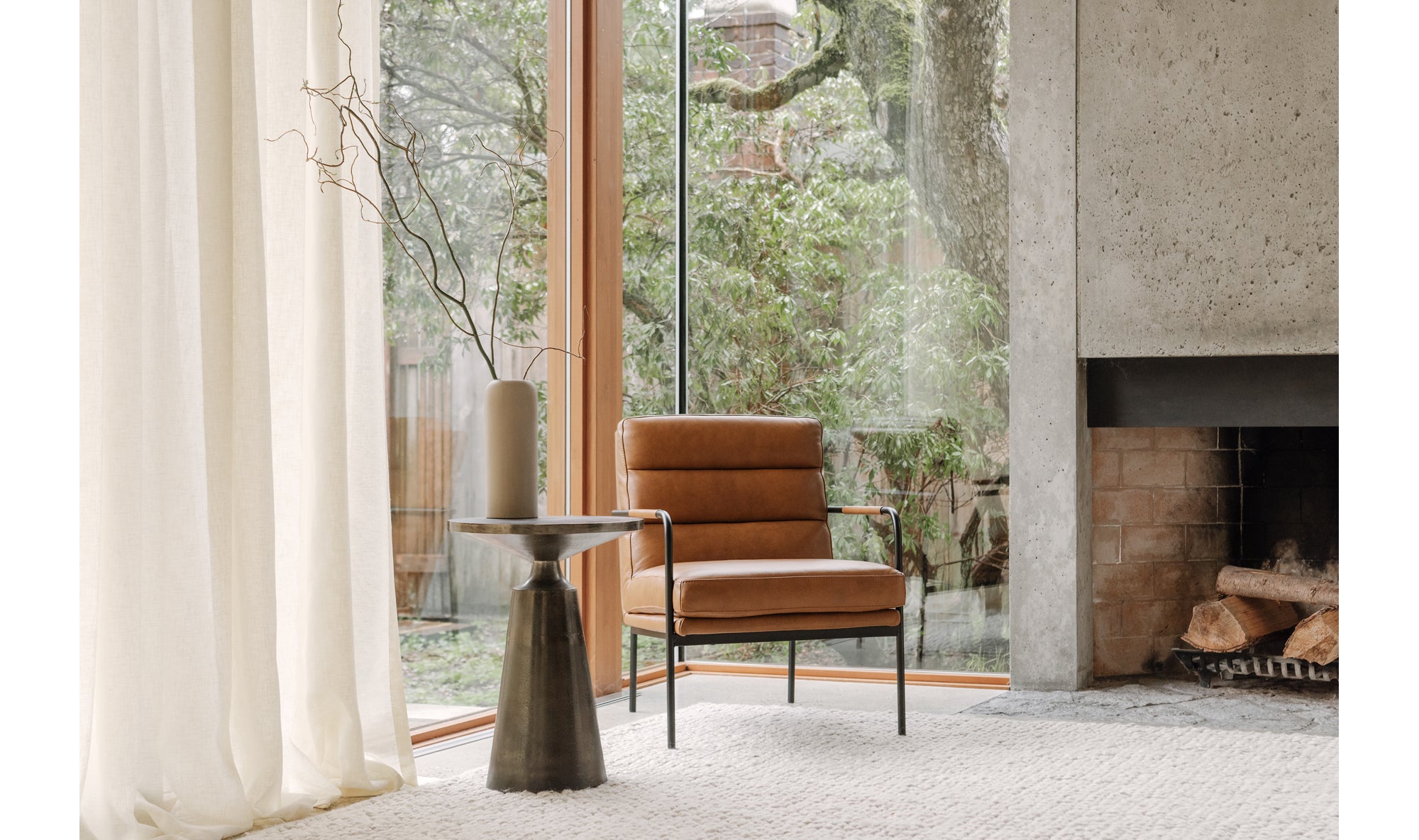 Mira Lounge Chair