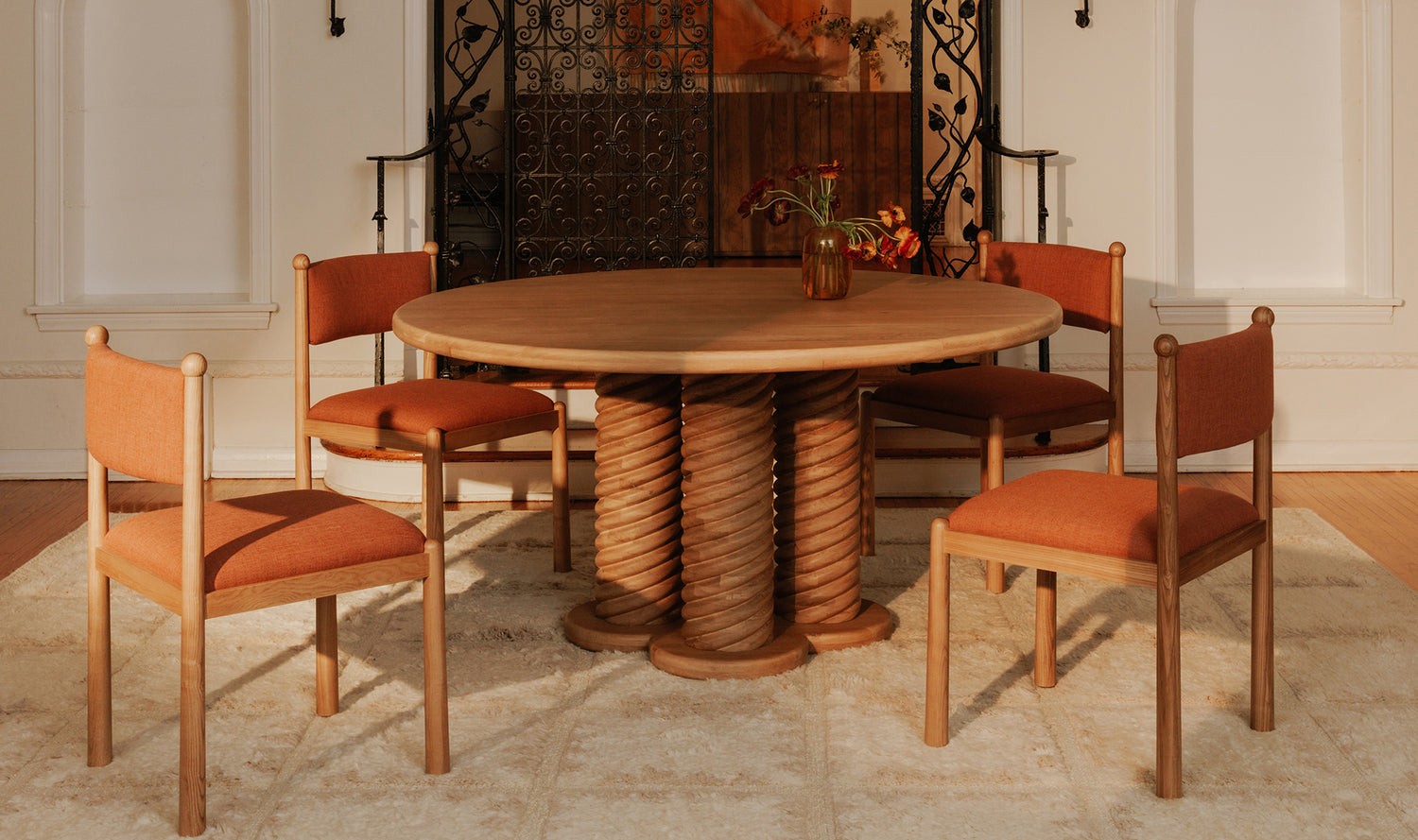 Tresser Round Dining Table