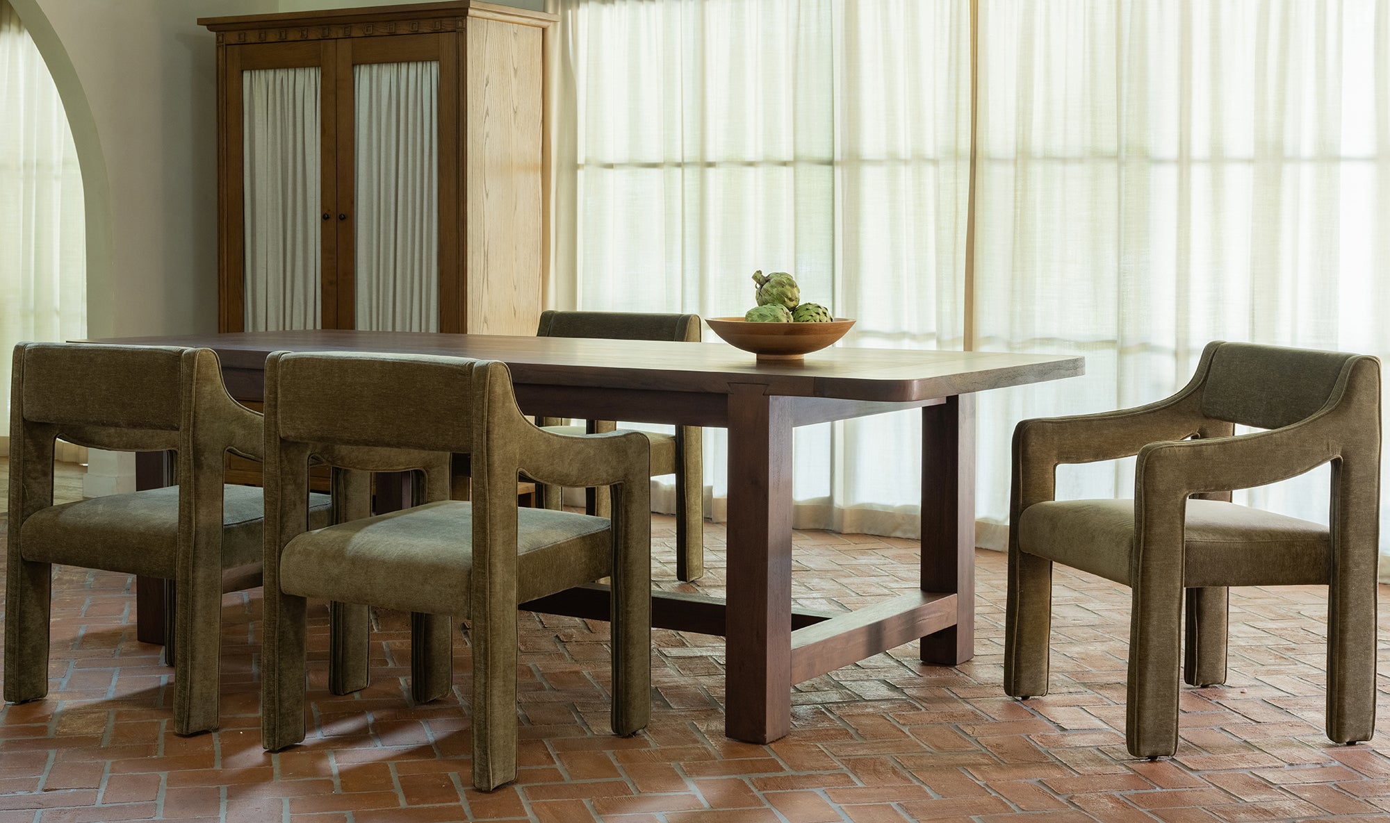 Montrose Dining Table